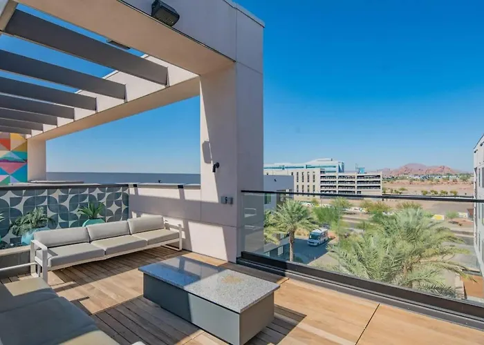 Apartment Stunning 1bd - Pool, Gym, Parking, W-d - Sleeps 4 *