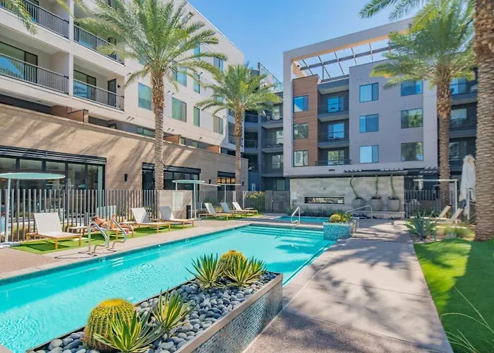 Apartment Stunning 1bd - Pool, Gym, Parking, W-d - Sleeps 4 Tempe