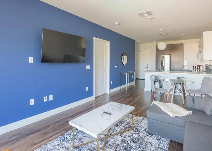Stunning 1bd - Pool, Gym, Parking, W-d - Sleeps 4 Tempe